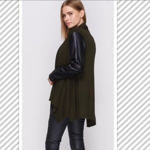 Green and Black Cardigan 💚🖤